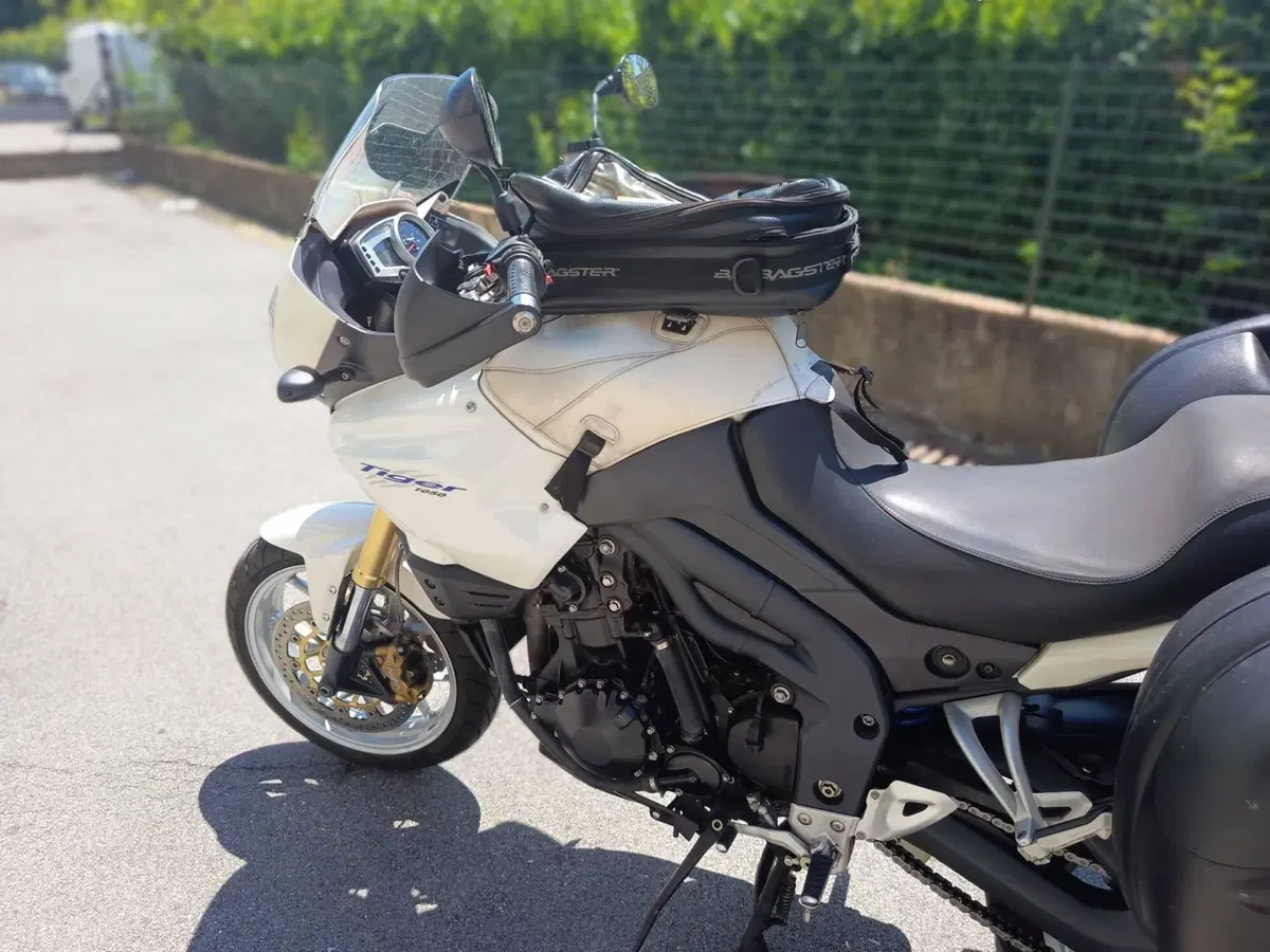 Triumph Tiger 1050 (2006 - 12) (7)