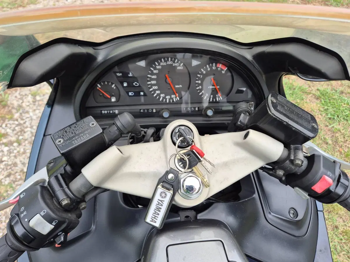Yamaha GTS 1000 (20)