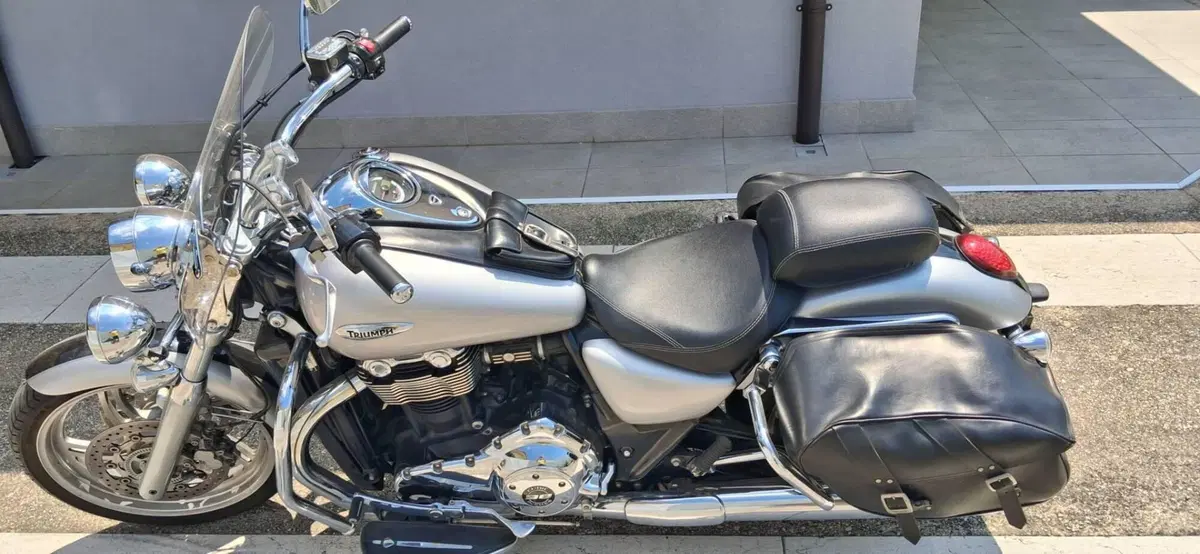 Triumph Thunderbird 1600 ABS (6)