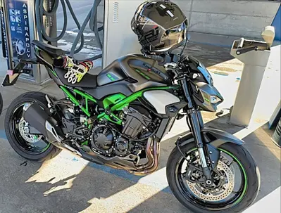 Kawasaki Z 900 (2025 - 26) usata