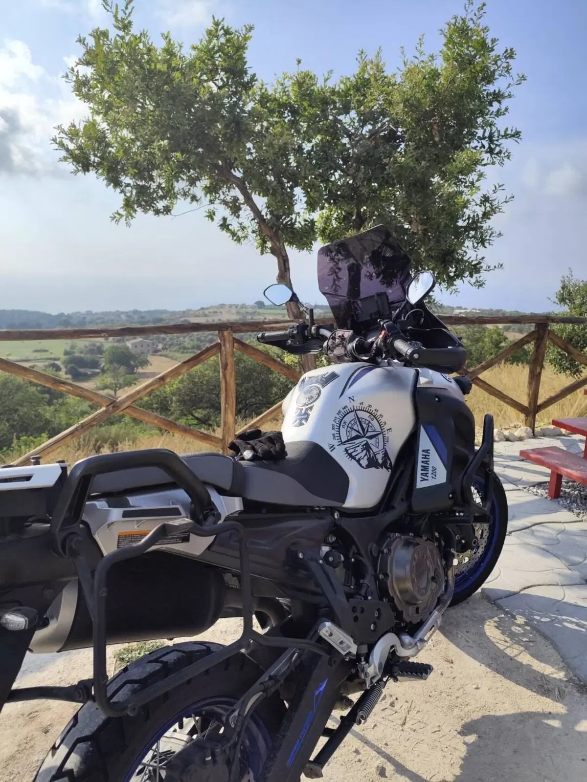 Yamaha XT1200Z Super Ténéré ABS (2010 - 15) (2)