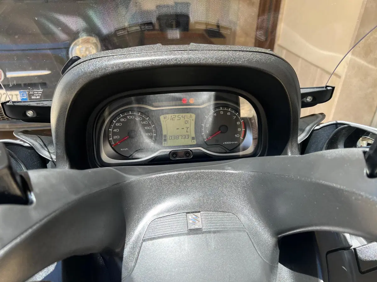 Suzuki Burgman AN 650 Executive ABS (2013 - 17)