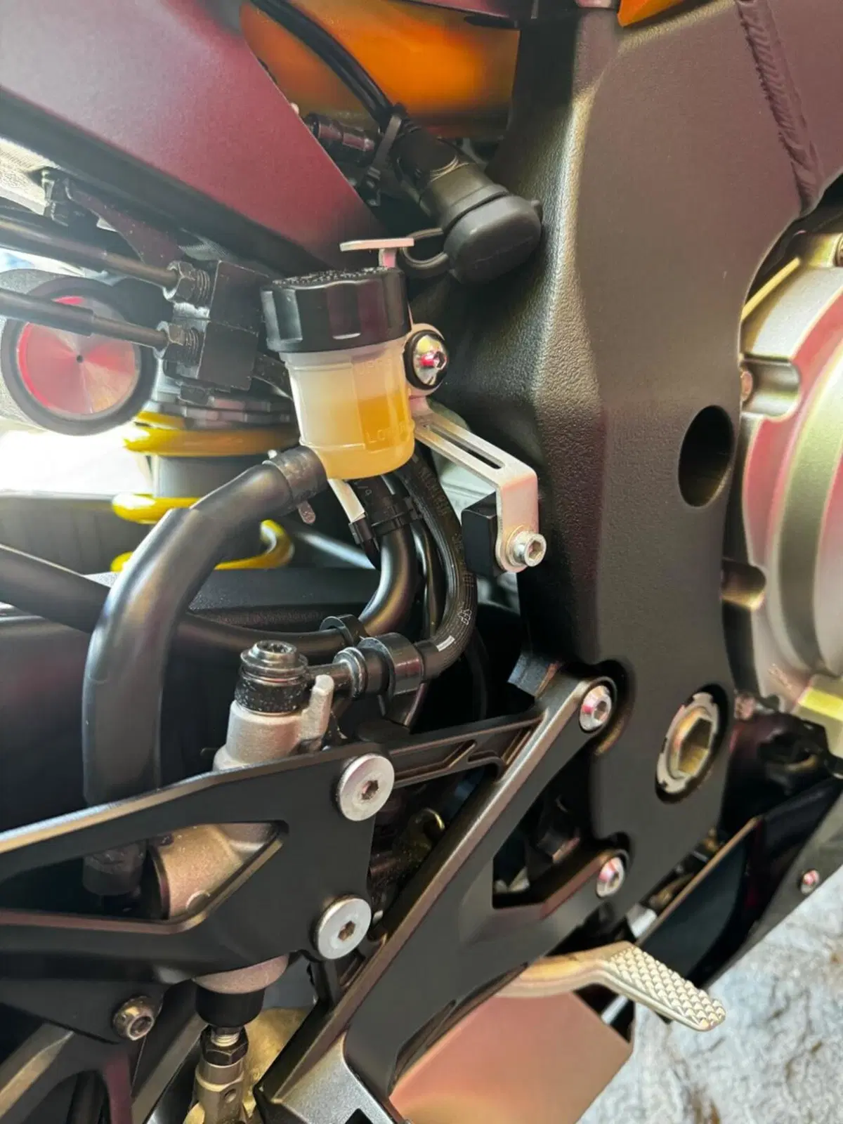 Yamaha YZF R1 60th Anniversary (2015 - 16) (16)