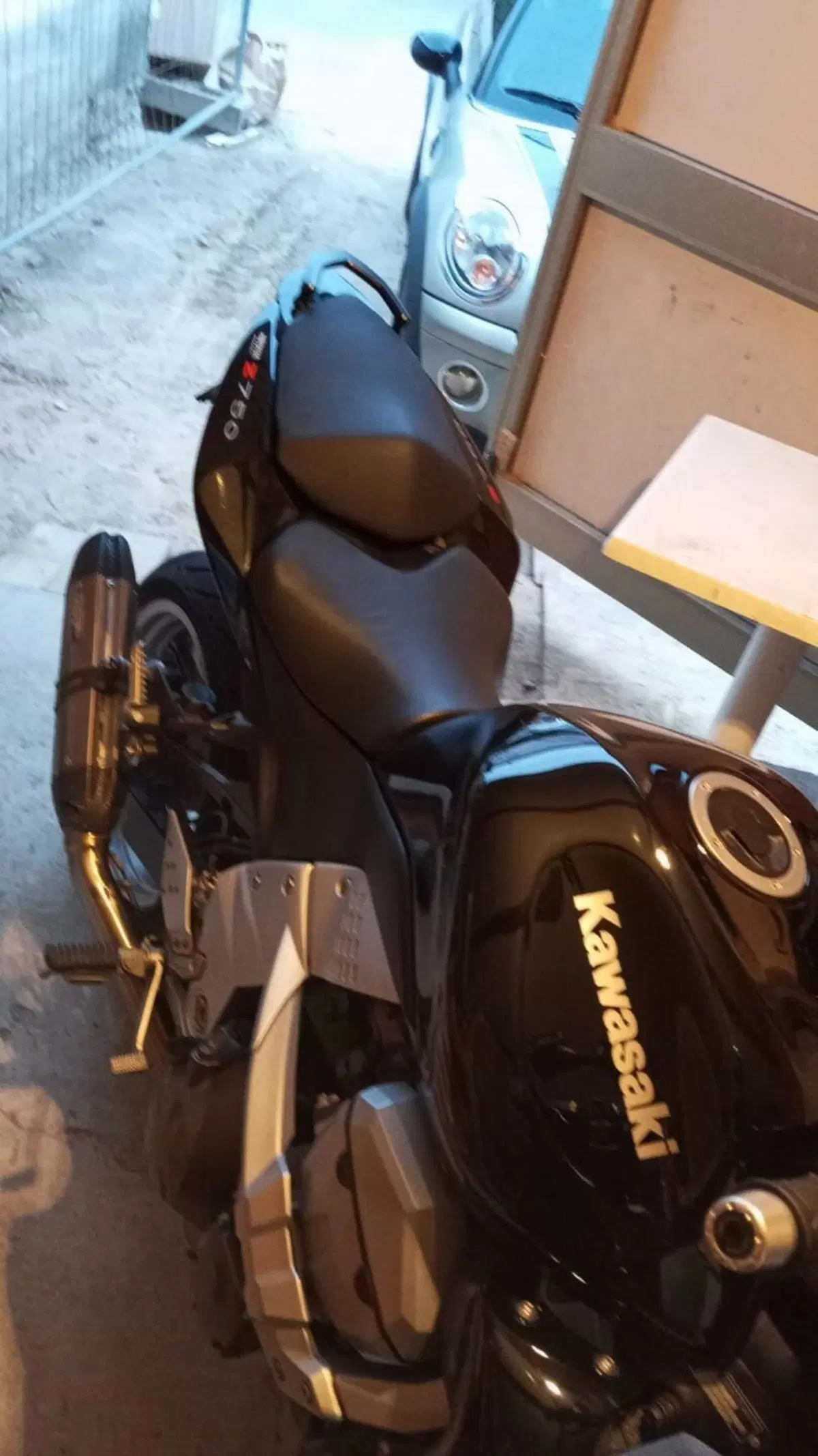 Kawasaki Z 750 (2007 - 14) (10)