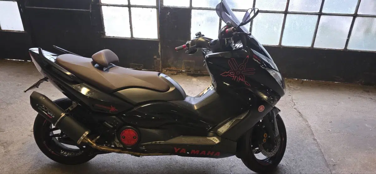 Yamaha T-Max 500 (2008 - 12) (7)