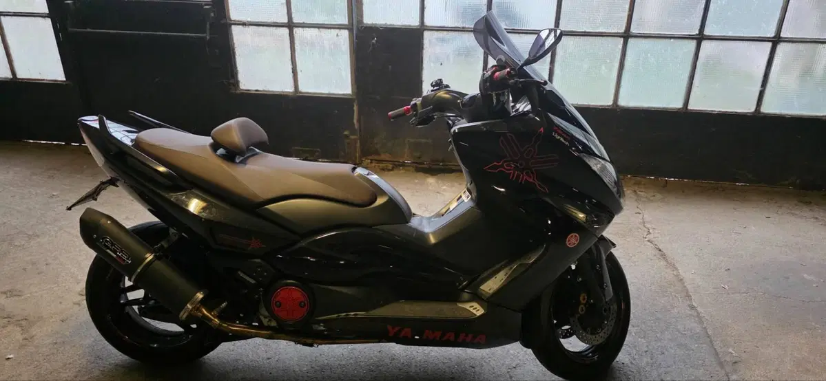 Yamaha T-Max 500 (2008 - 12) (8)