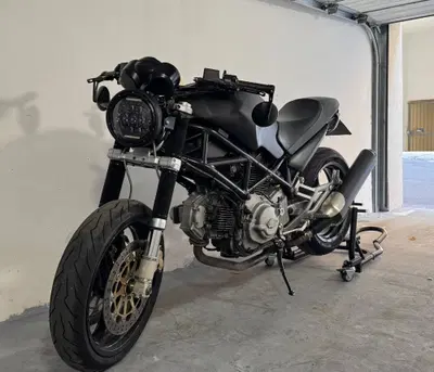 Ducati Monster 620 Dark (2003 - 06) usata