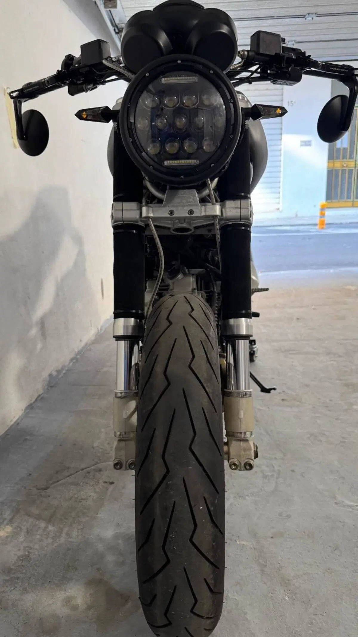 Ducati Monster 620 Dark (2003 - 06) (3)