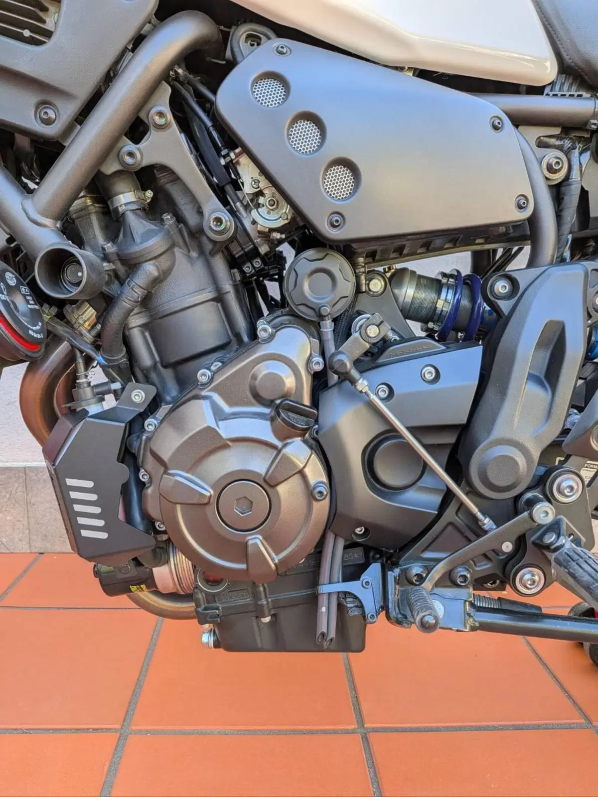 Yamaha XSR 700 ABS (2016 - 20) (6)