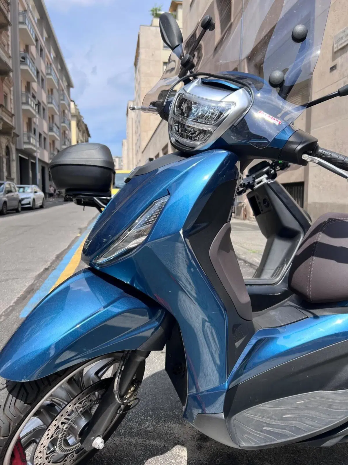 Piaggio Beverly 300 ABS-ASR (2021 - 25) (6)