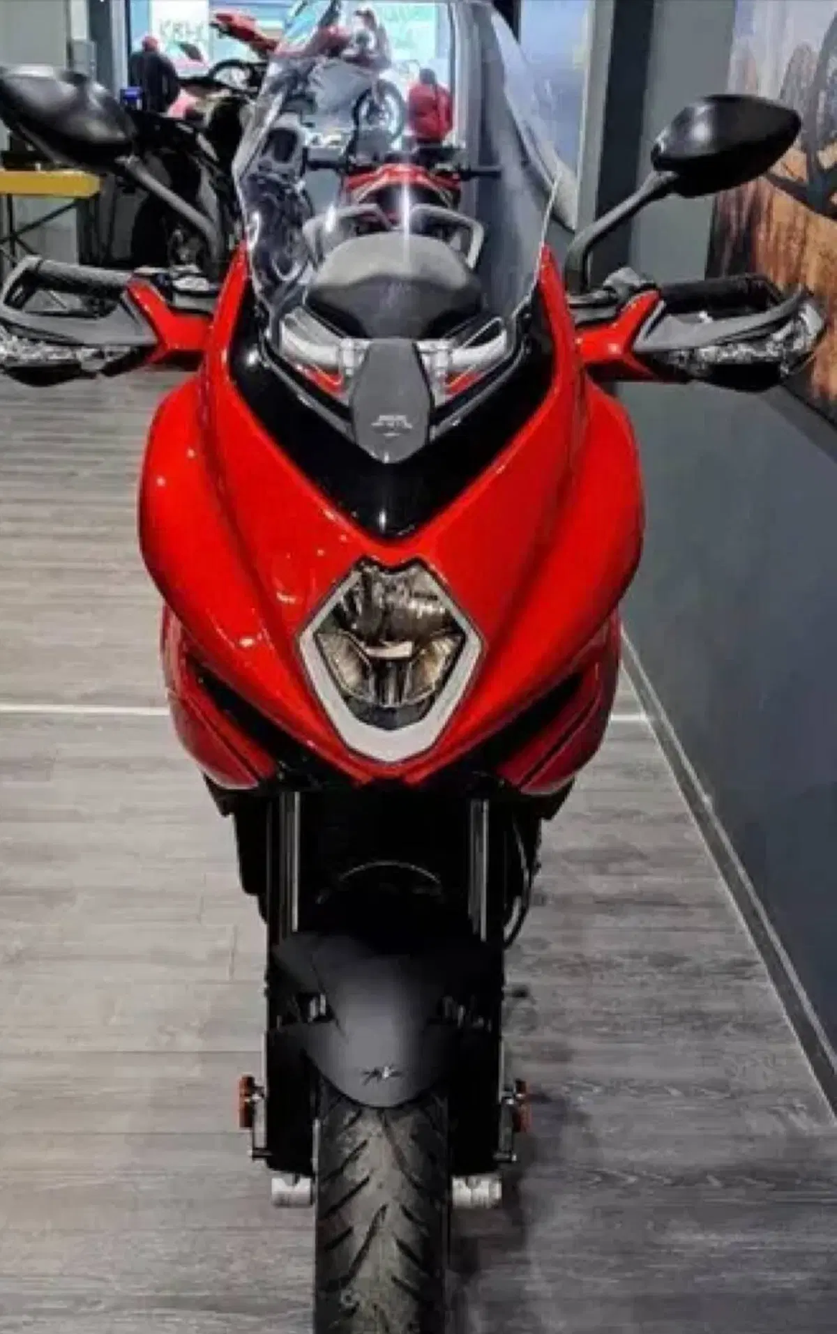 MV Agusta Turismo Veloce 800 (2026) (5)