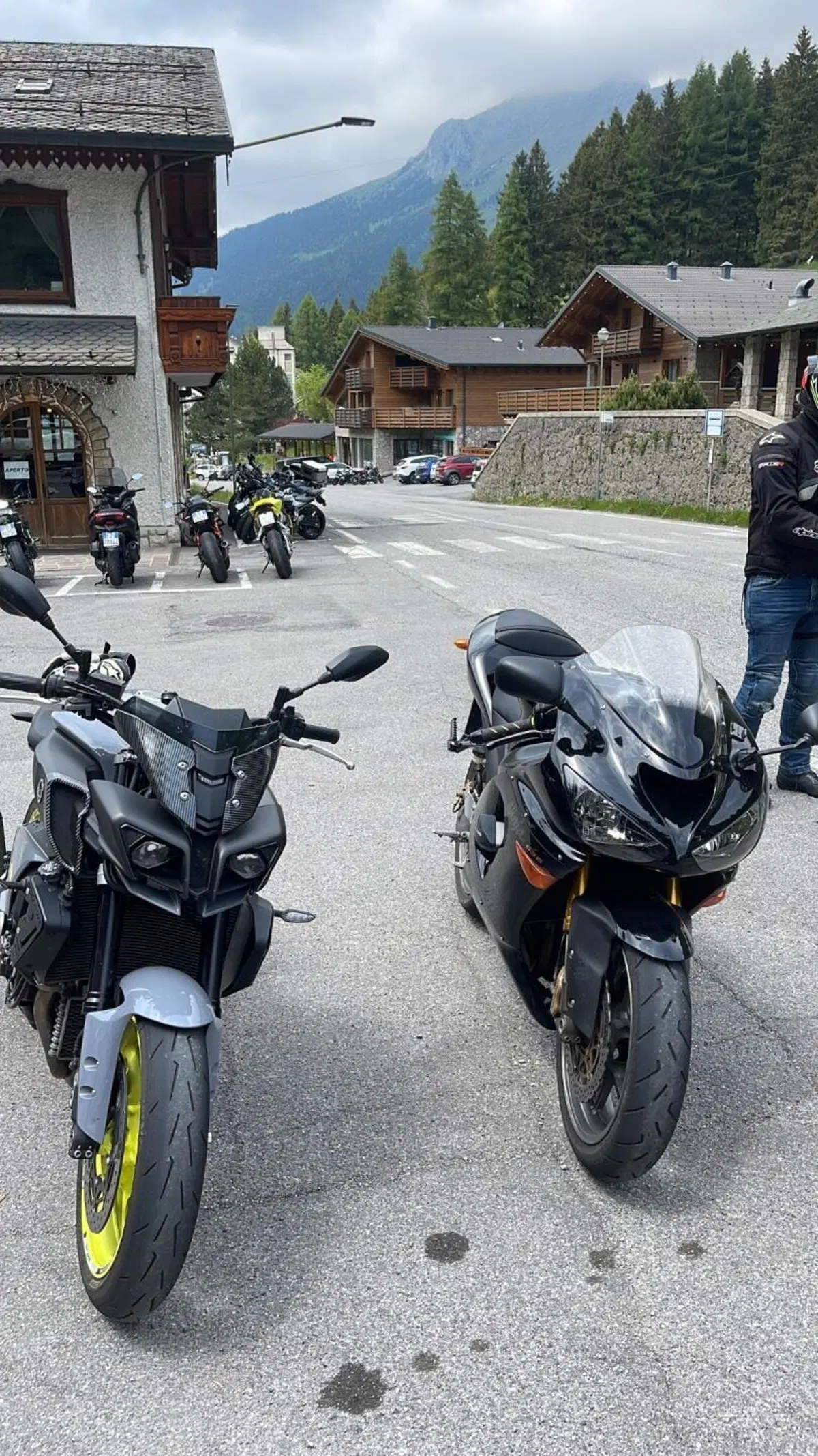 Yamaha MT-10 ABS (2016 - 17) (2)