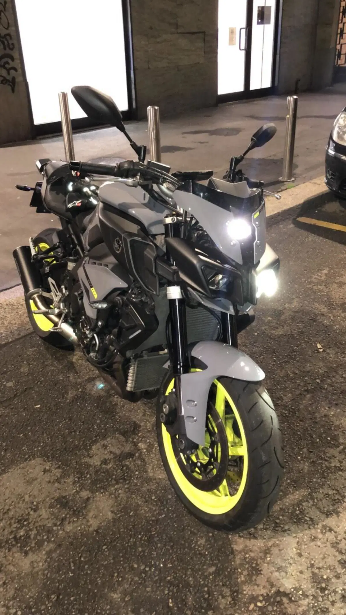 Yamaha MT-10 ABS (2016 - 17) (8)