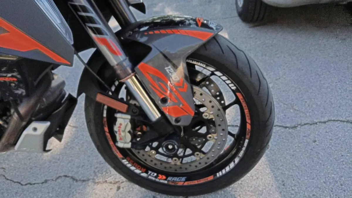 KTM 1290 Super Duke GT ABS (2016 - 18) (8)