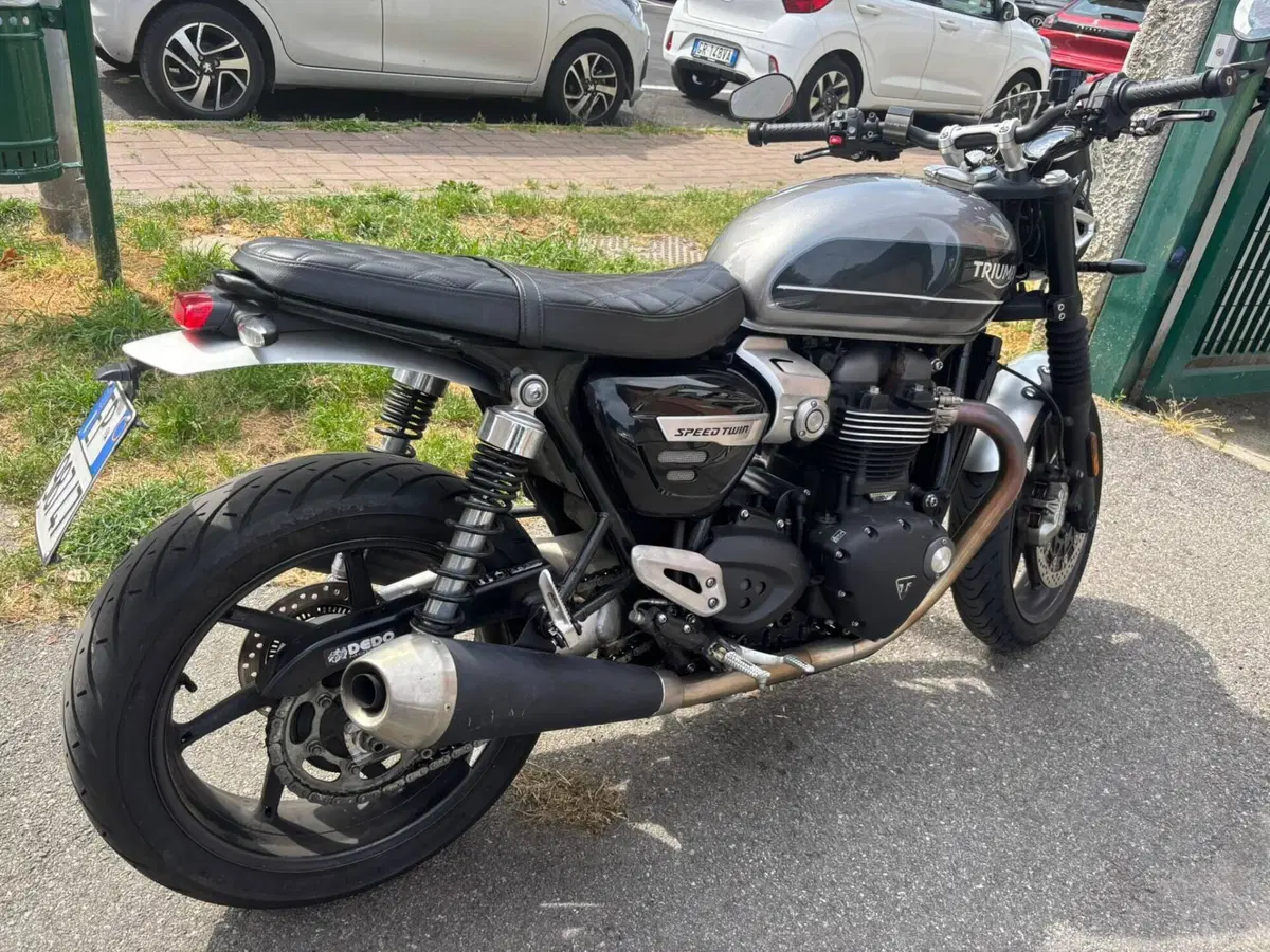 Triumph Speed Twin 1200 (2019 - 20) (5)