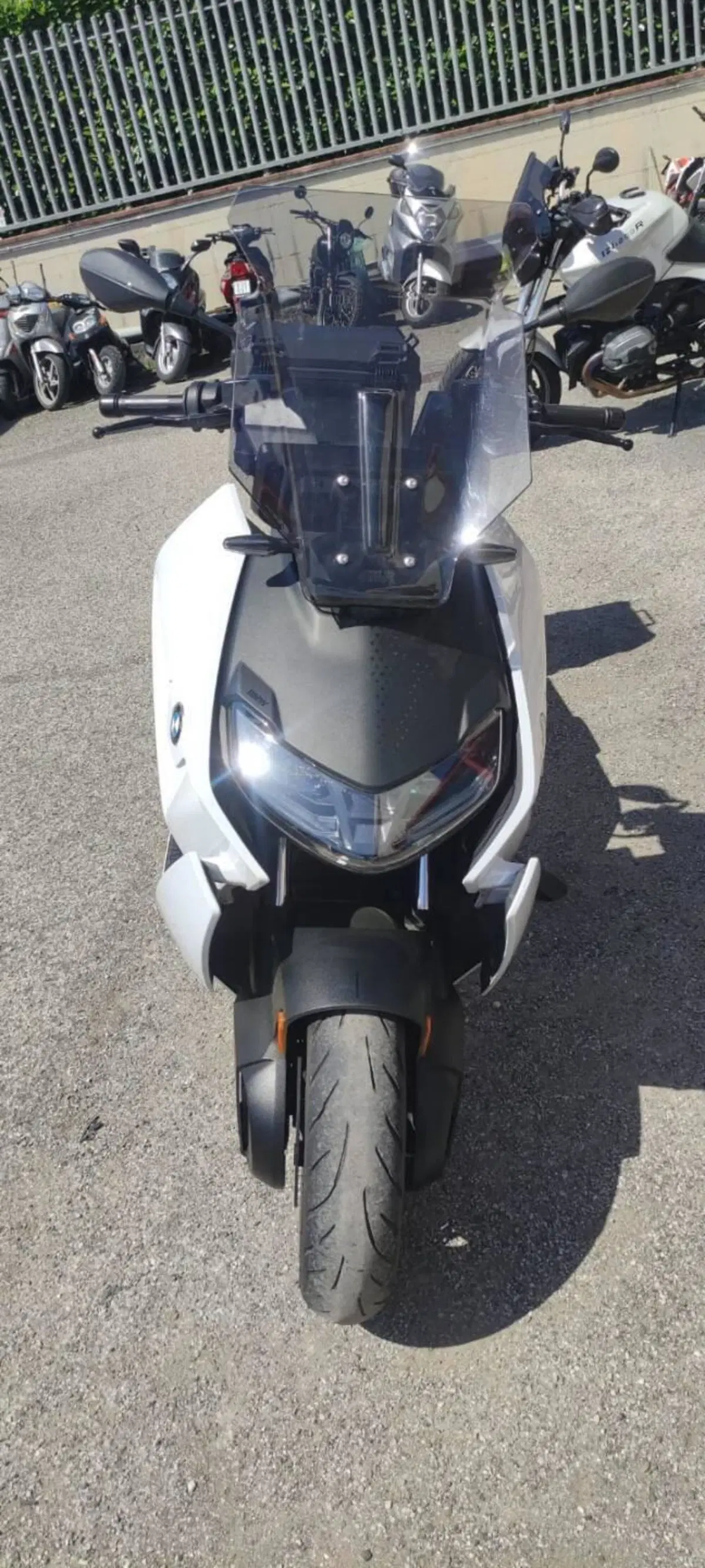 Bmw CE 04 (2021 - 25) (2)