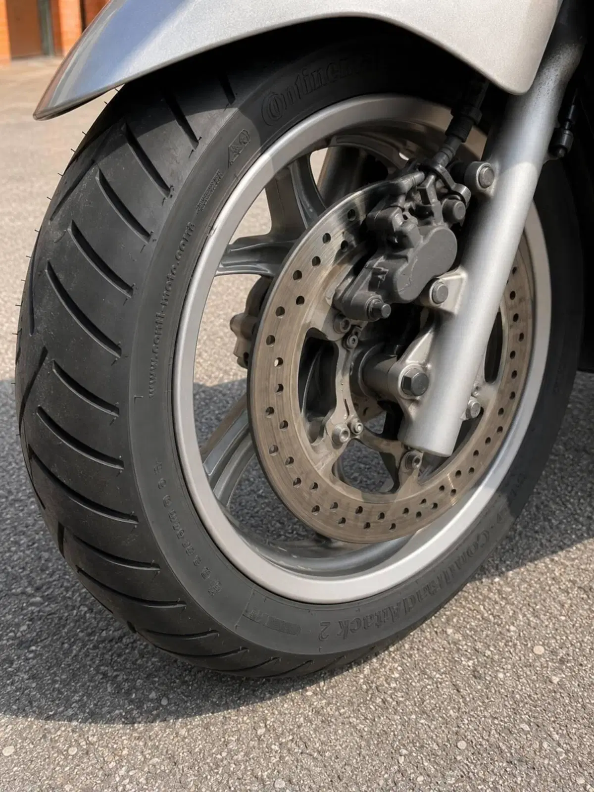 Yamaha Majesty 400 (2004 - 08) (5)