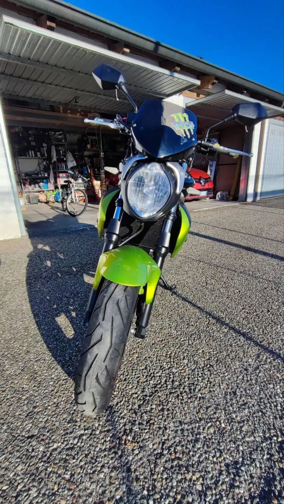 Suzuki Gladius 650 SFV (2009 - 15) (4)