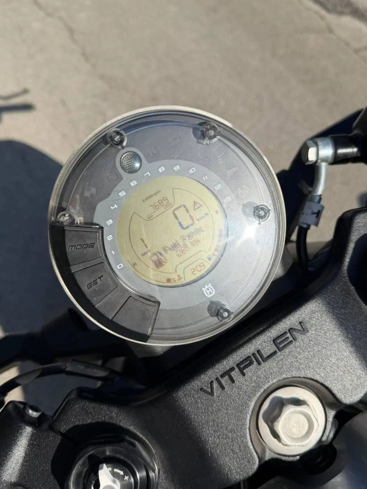 Husqvarna Vitpilen 401 (2020) (4)
