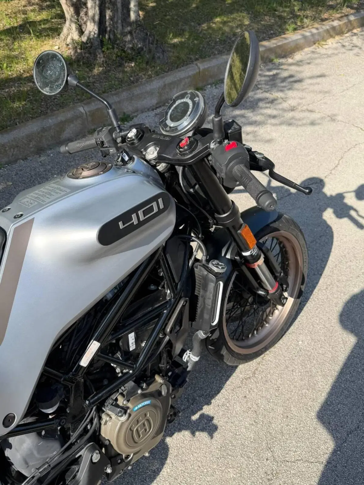 Husqvarna Vitpilen 401 (2020) (6)