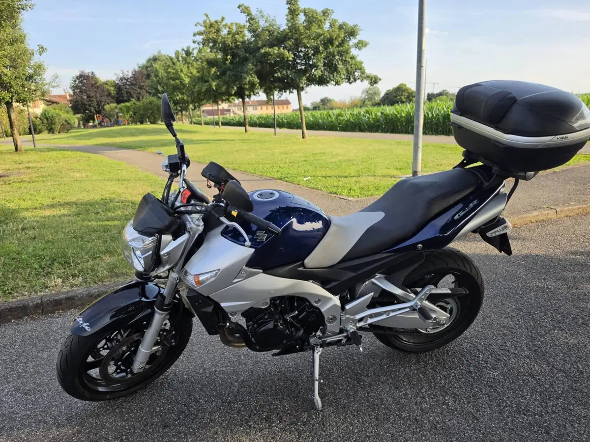 Suzuki GSR 600 (2006 - 11)