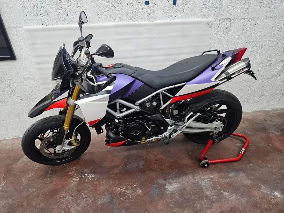 Aprilia Dorsoduro 1200 ABS (2012 - 15) (2)