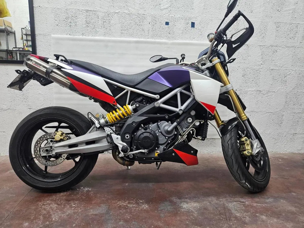 Aprilia Dorsoduro 1200 ABS (2012 - 15) (4)