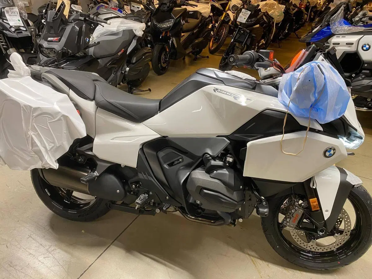 Bmw R 1300 RT (2026) (3)