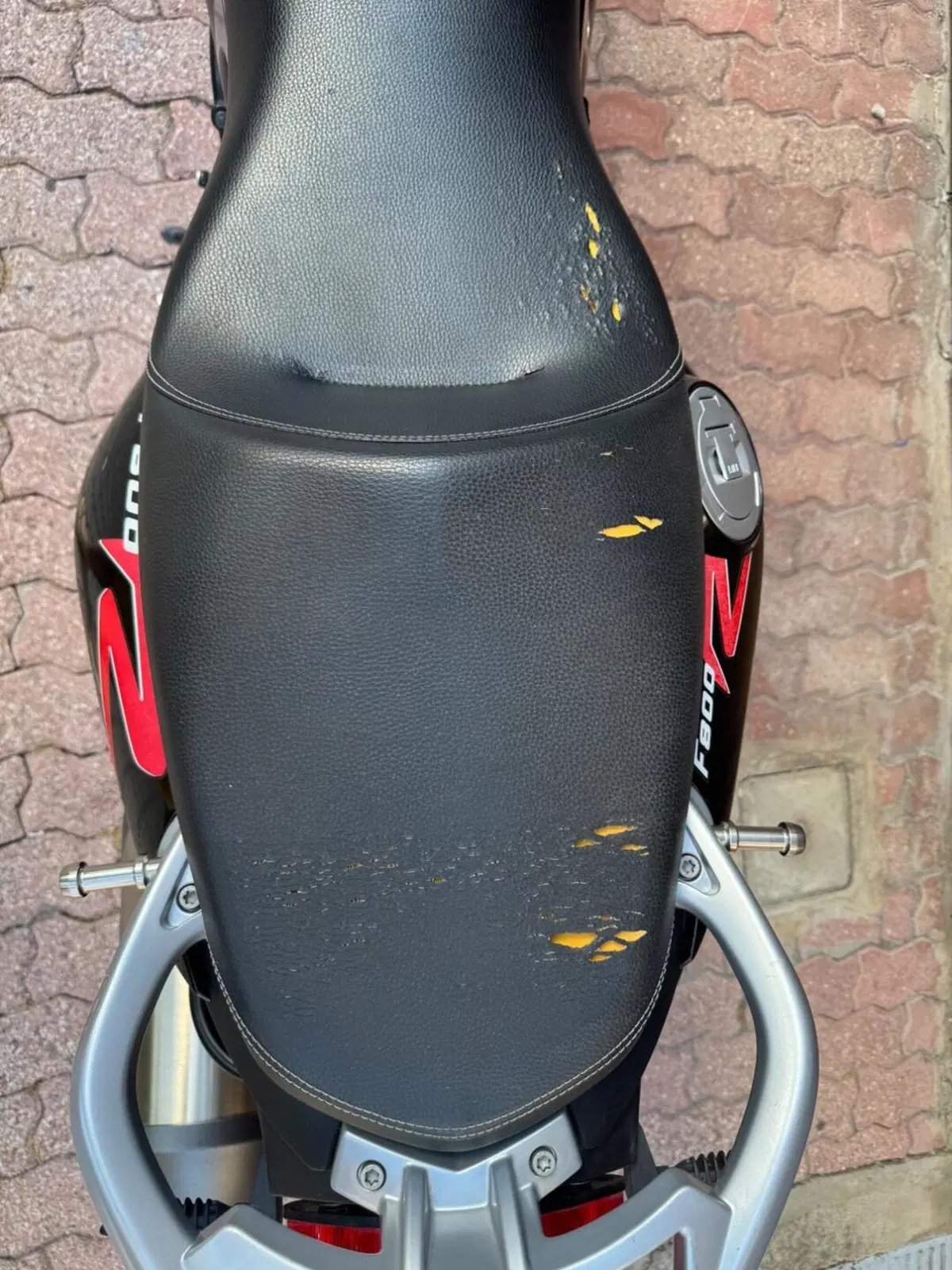 Bmw F 800 R (2017 - 20) (3)