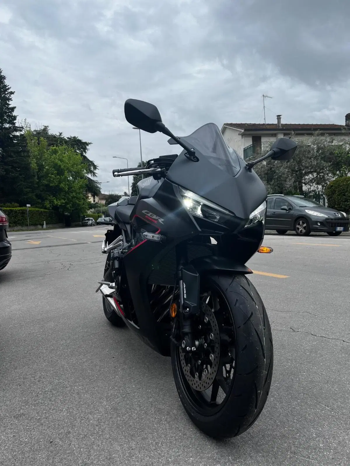 Honda CBR 650 R E-Clutch (2024 - 26)