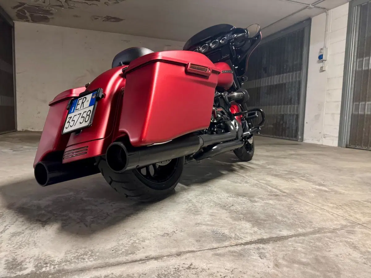 Harley-Davidson 114 Street Glide Special (2019 - 20) - FLHXS (3)