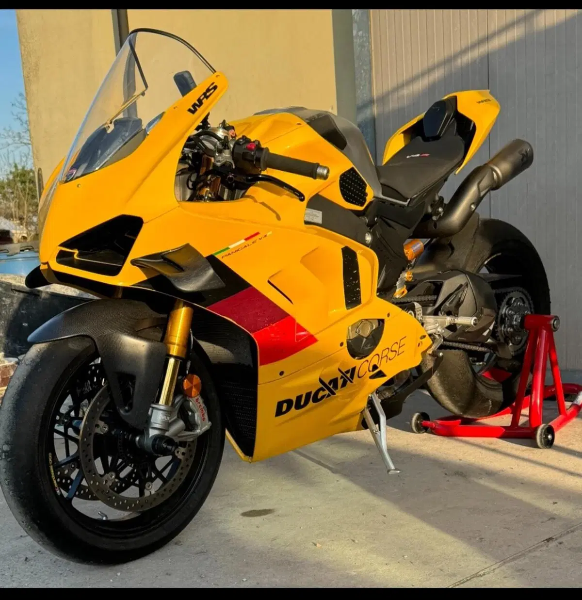 Ducati Panigale V4 R (2023 - 24)