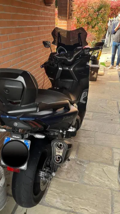 Yamaha T-Max 530 DX (2017 - 19) usata