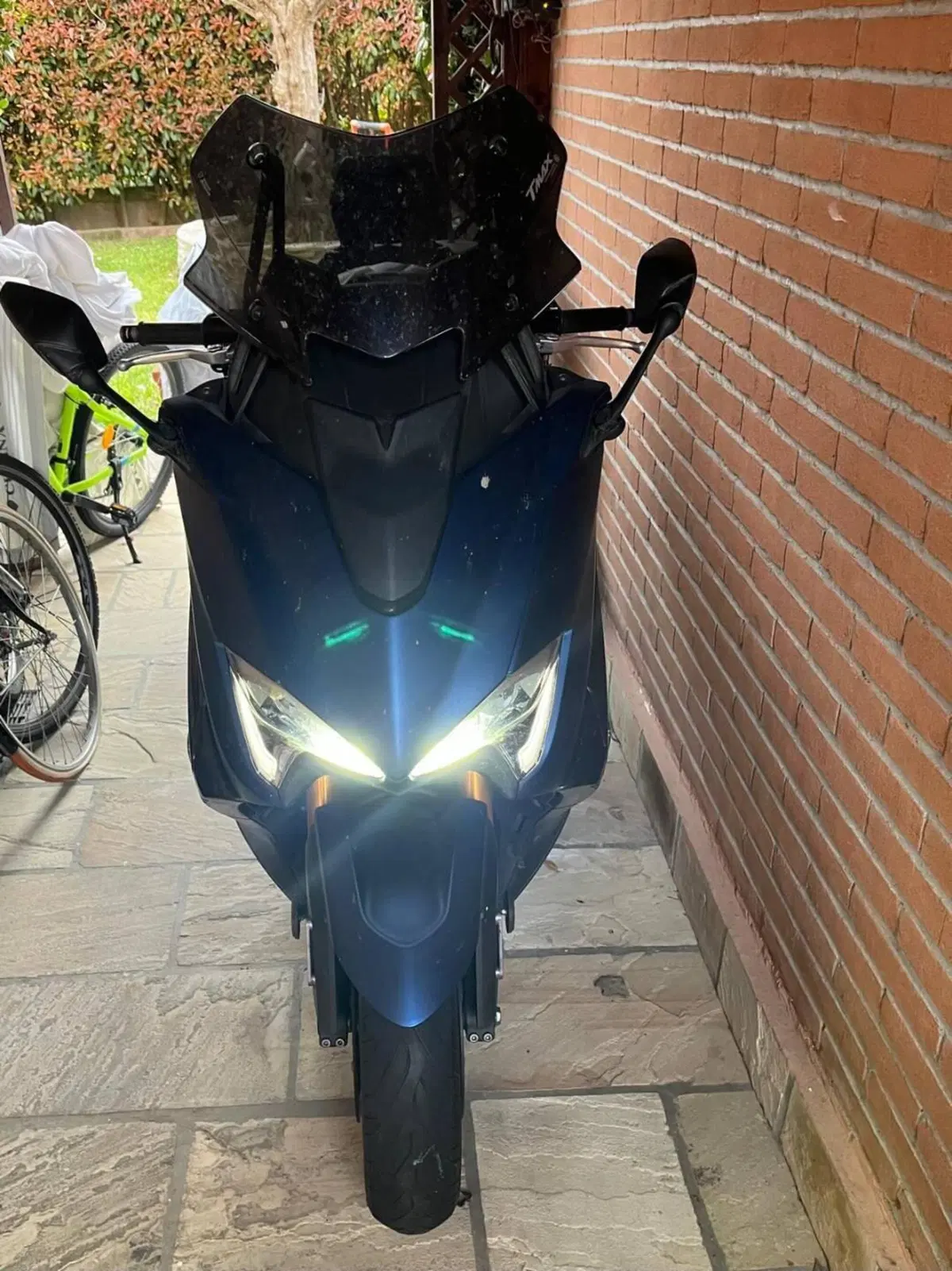 Yamaha T-Max 530 DX (2017 - 19) (8)