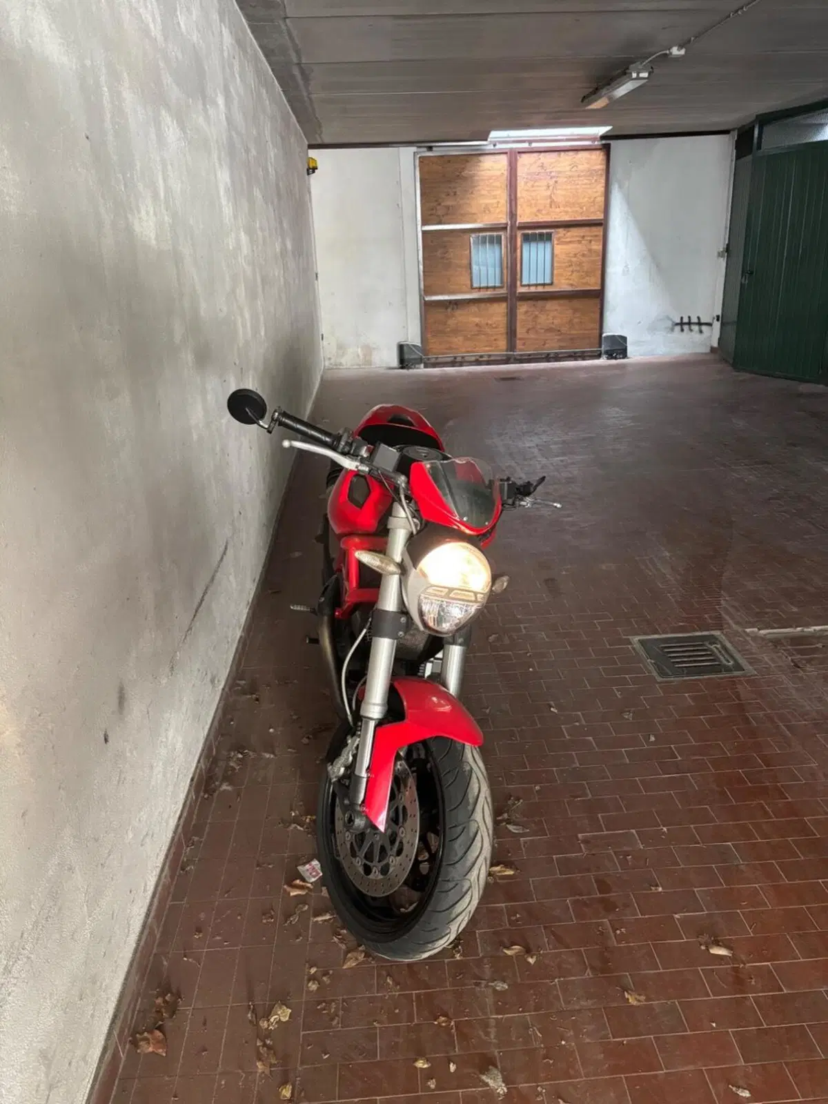 Ducati Monster 696 (2008 - 13) (7)