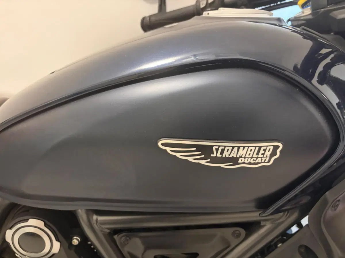 Ducati Scrambler 800 Nightshift (2023 - 24) (3)