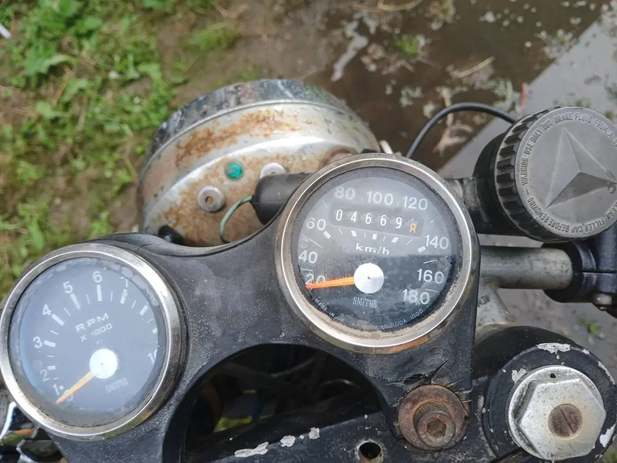 Ducati 350 desmo  (7)