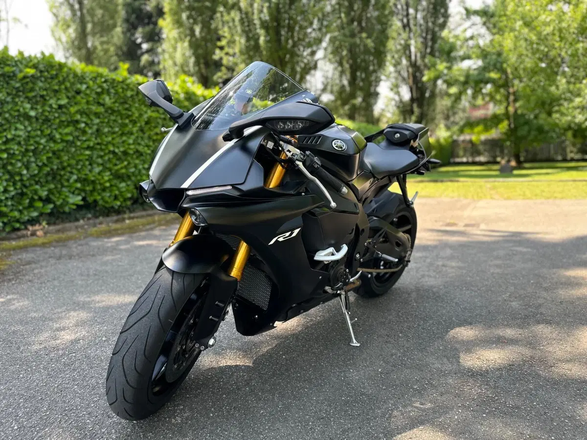 Yamaha YZF R1 (2017 - 19) (3)