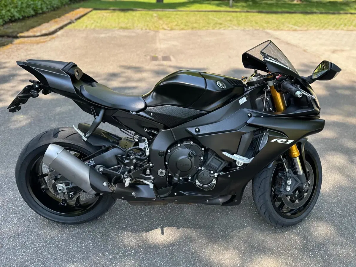Yamaha YZF R1 (2017 - 19) (5)