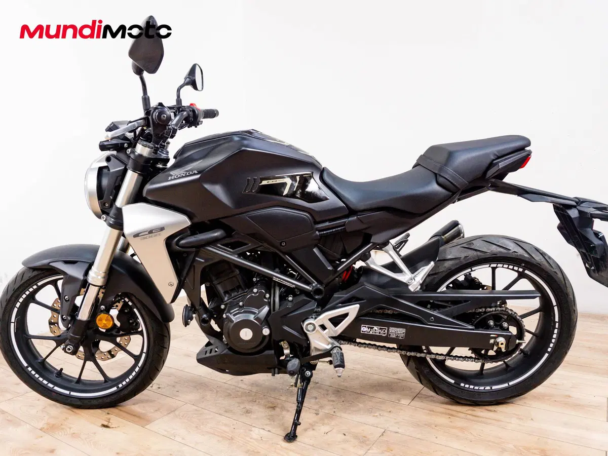 Honda CB 300 R (2020 - 21) (6)