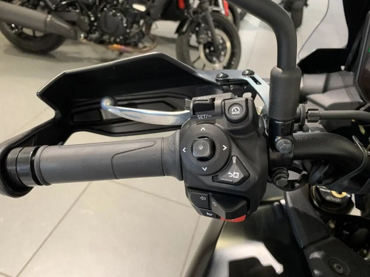 Yamaha Tracer 9 GT (2025 - 26) (9)