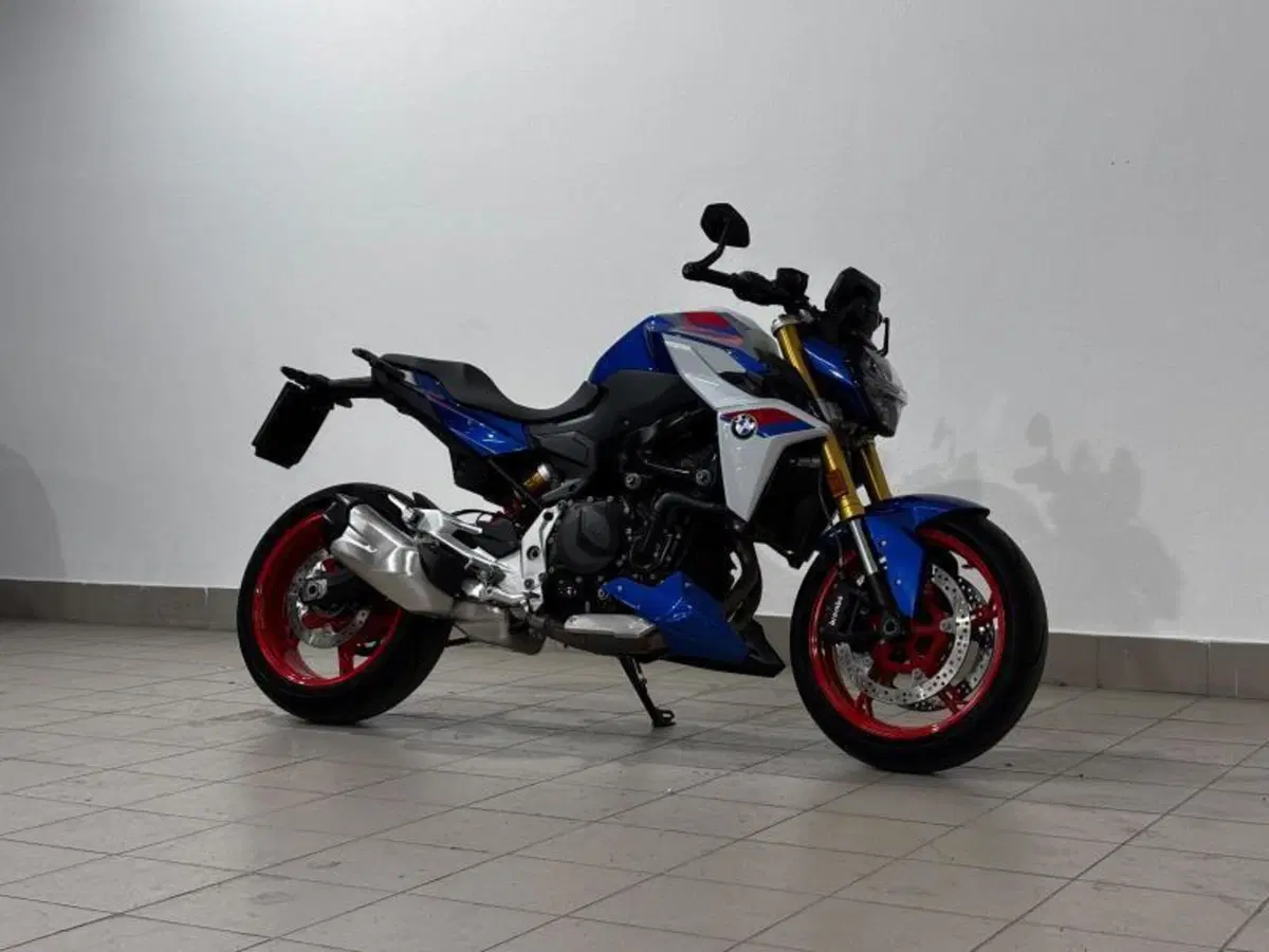 Bmw F 900 R (2025 - 26) (5)