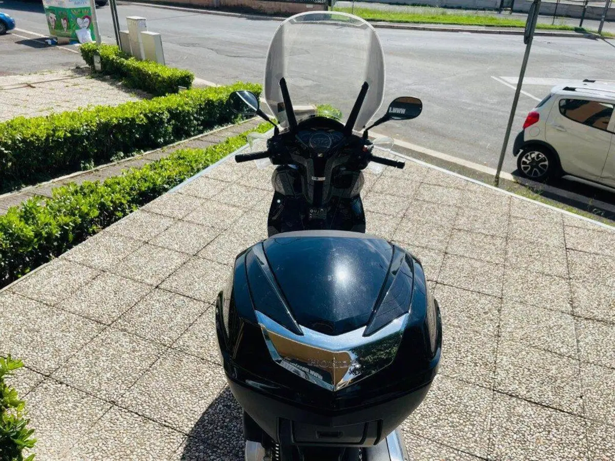 Honda SH 300 i ABS (2016 - 20) (4)