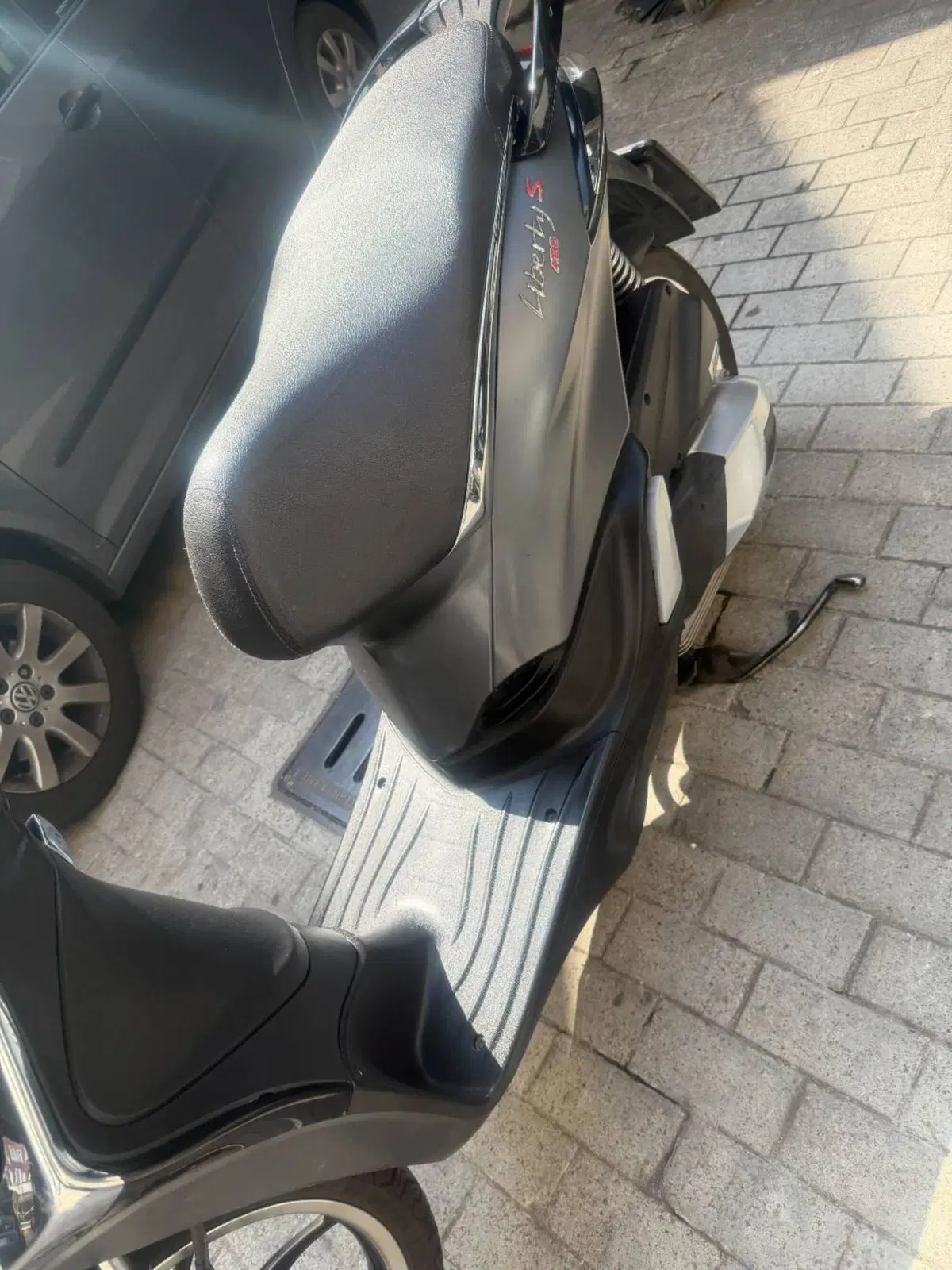 Piaggio Liberty 150 i-get ABS (2016) (3)