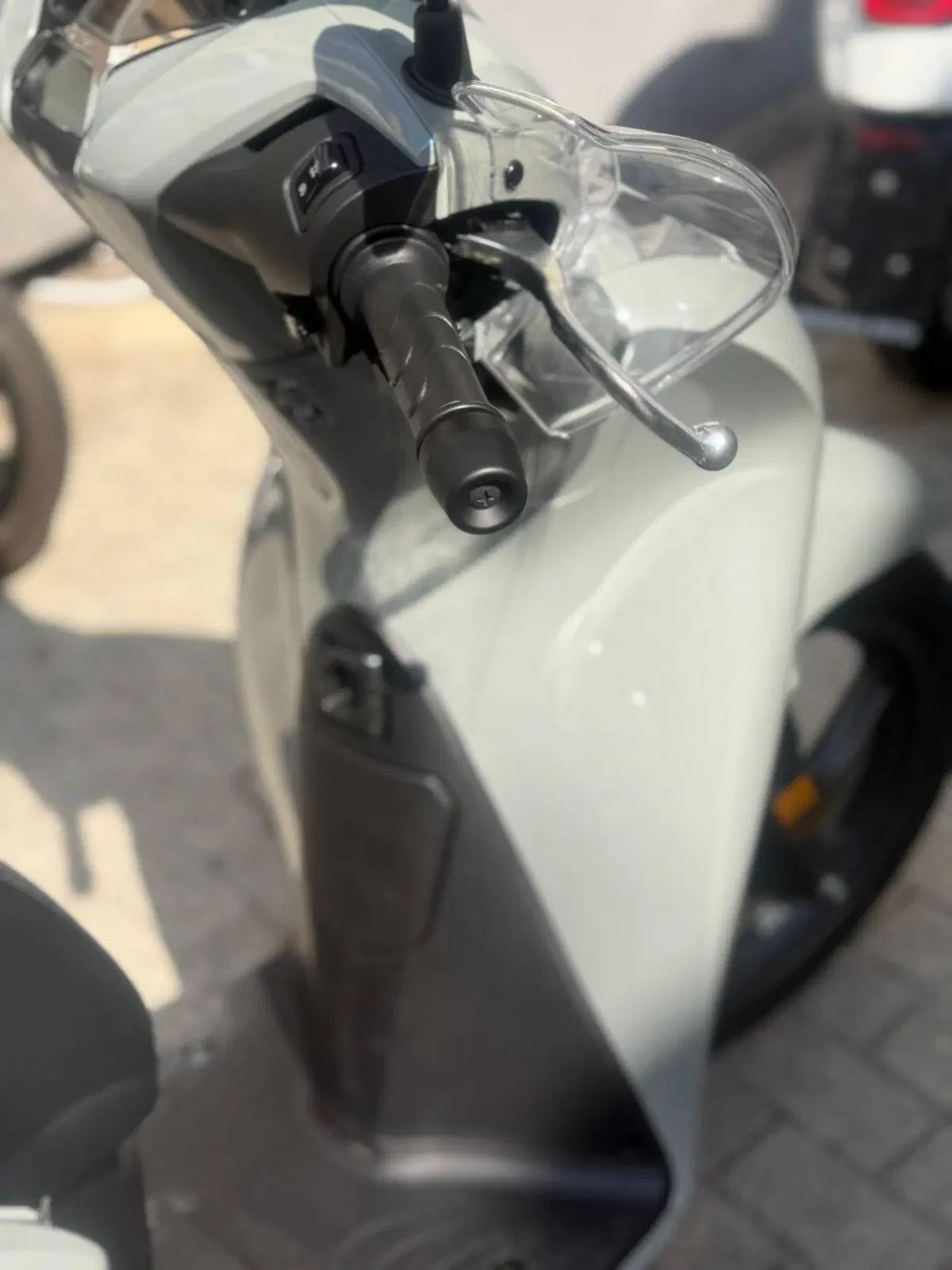 Honda SH 150 Sport (2026) (4)