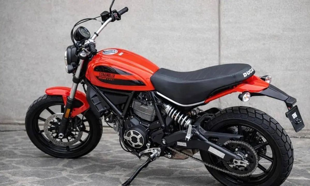 Ducati Scrambler 400 Sixty 2 (2016 - 21) (5)