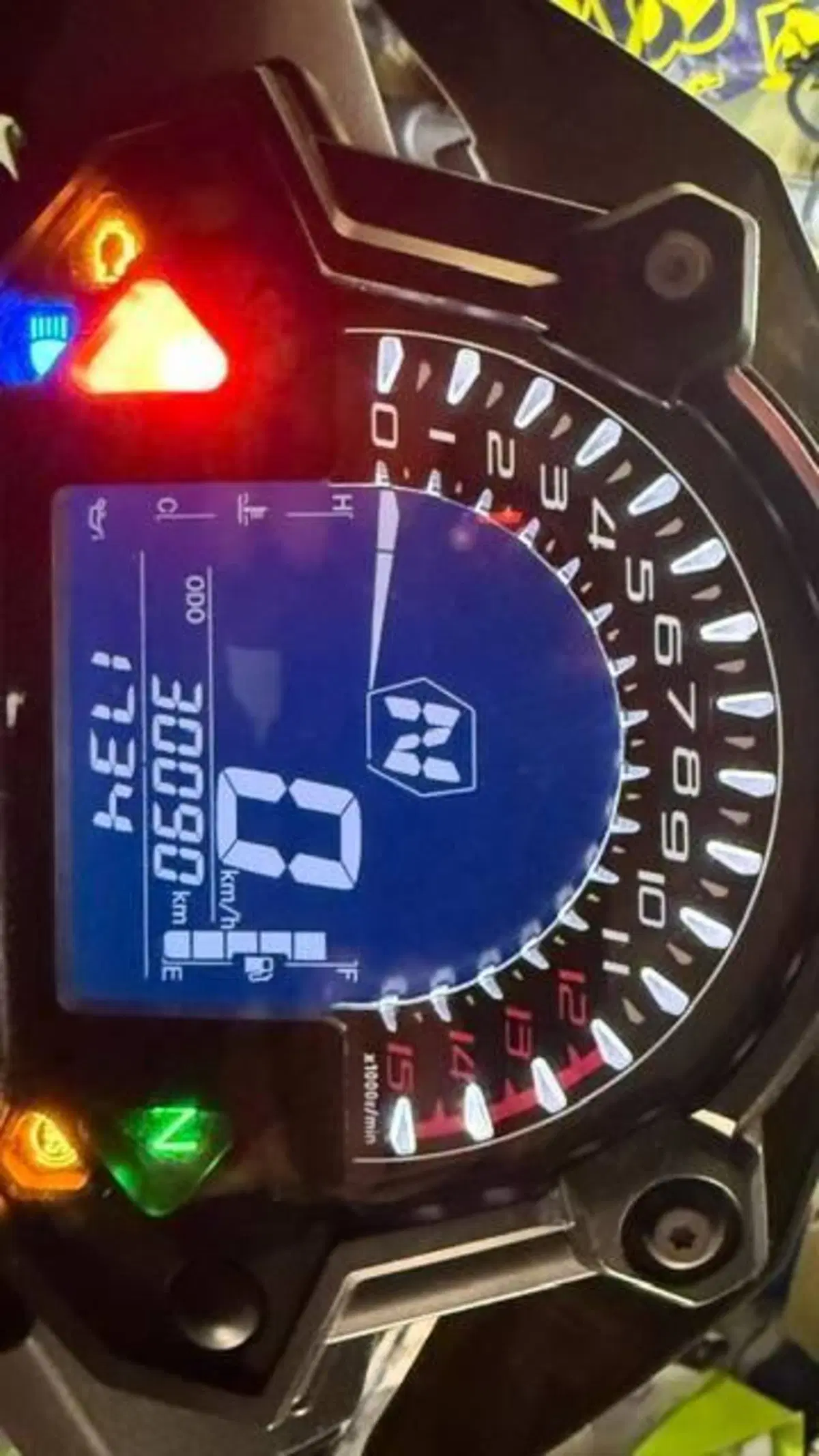 Kawasaki Z 400 Performance (2020) (5)