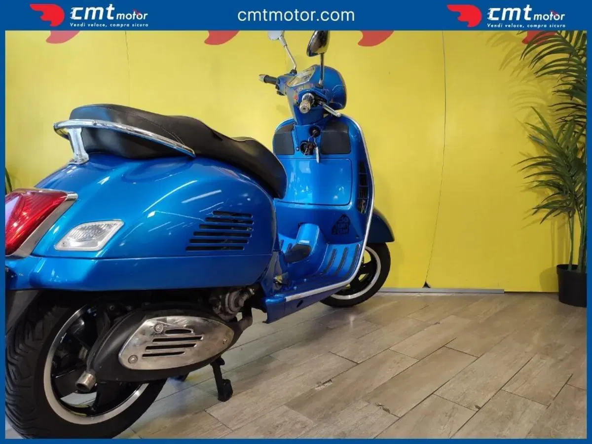 Vespa GTS 300 Super (2008 - 16) (8)