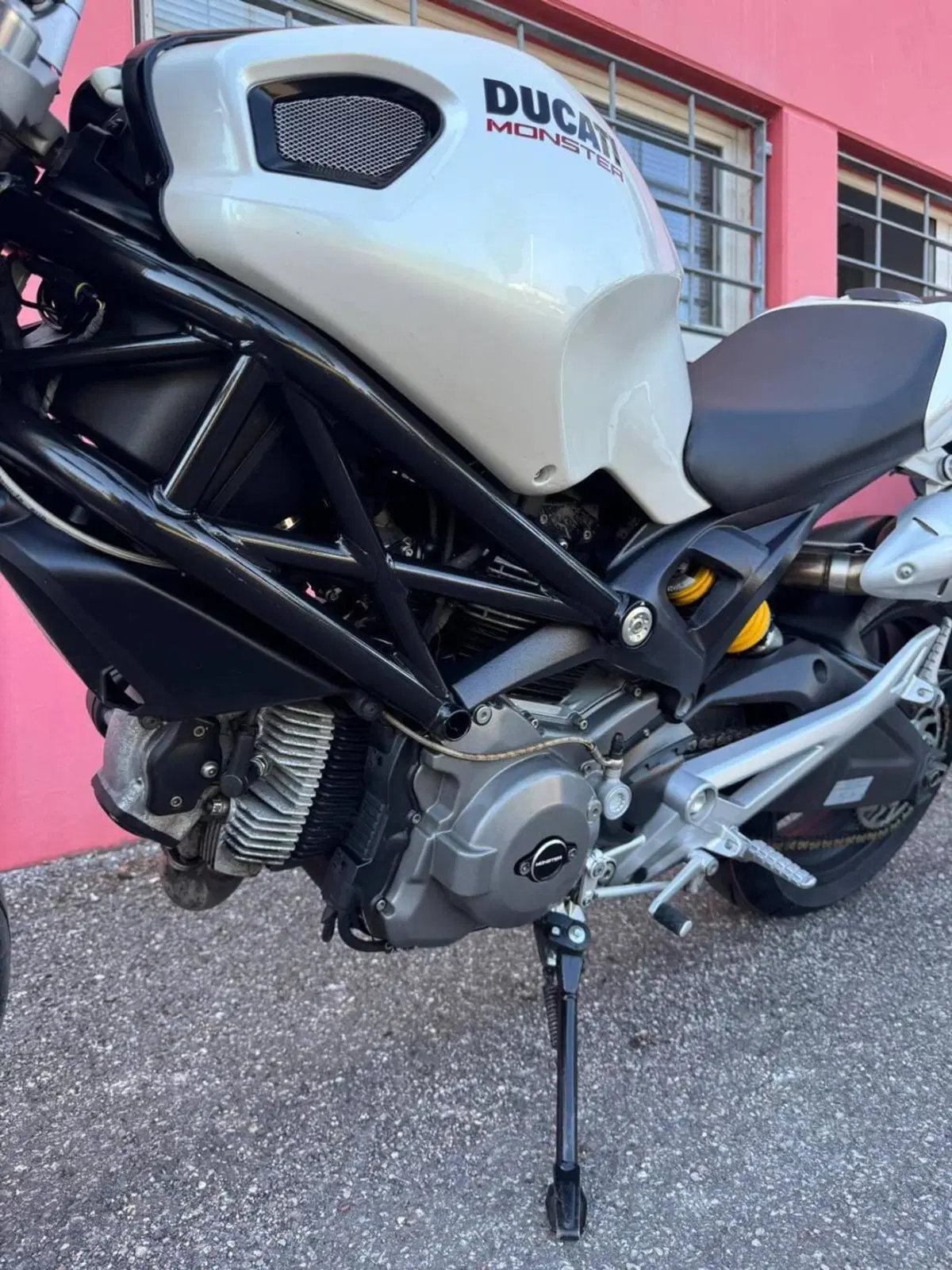 Ducati Monster 696 Plus (2007 - 14) (14)