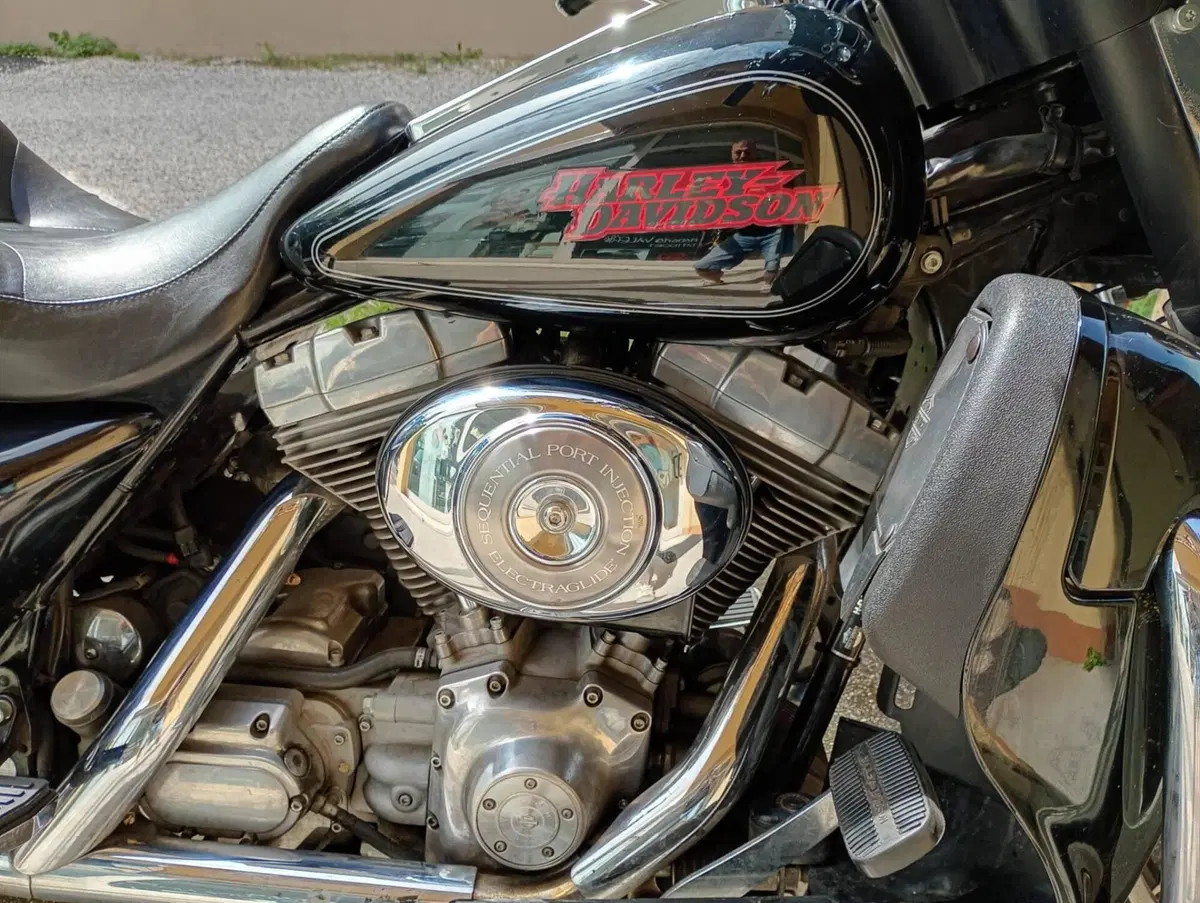 Harley-Davidson 1450 Electra Glide Ultra Classic (2003 - 05) - FLHTCUI (7)